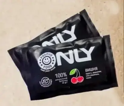 Батончик Вишня 40 г positive food ТМ Доброїж Батончик Вишня 40 г positive food ТМ Доброїж