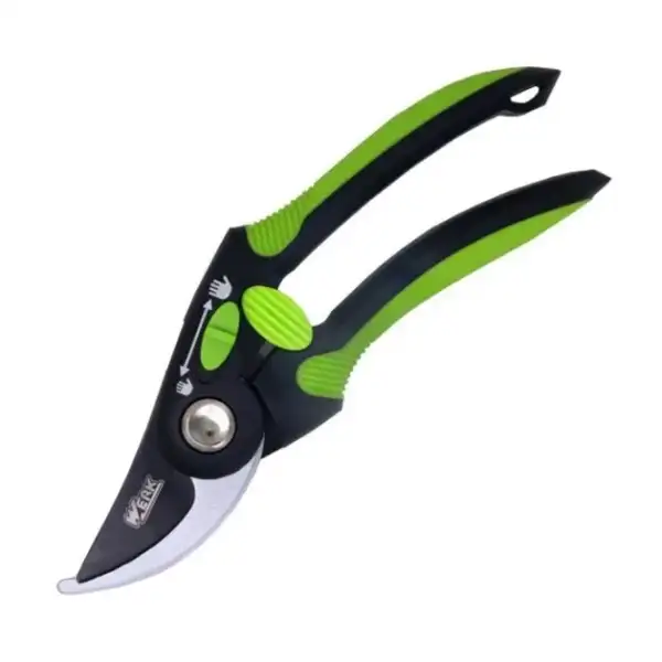 Секатор 215 мм храповий 81021 ТМ werk